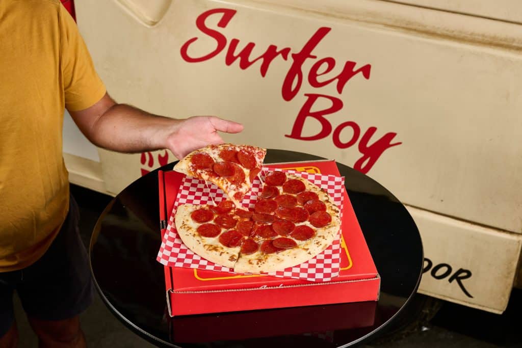 STRANGER THINGS Season 4 SURFER BOY EMPTY PIZZA BOX PEPPERONI &